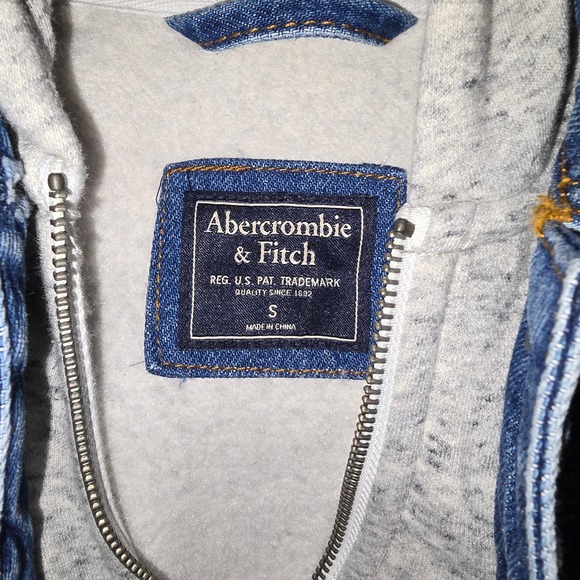 Abercrombie & Fitch Hooded Denim Jacket | Y2K Mixed Media Jean Hoodie - Picture 4 of 7